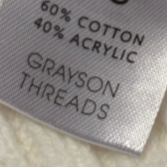 NWT BEAUTIFUL 🇺🇸 Grayson Threads White USA Sweater size S 🇺🇸 - Picture 8 of 8